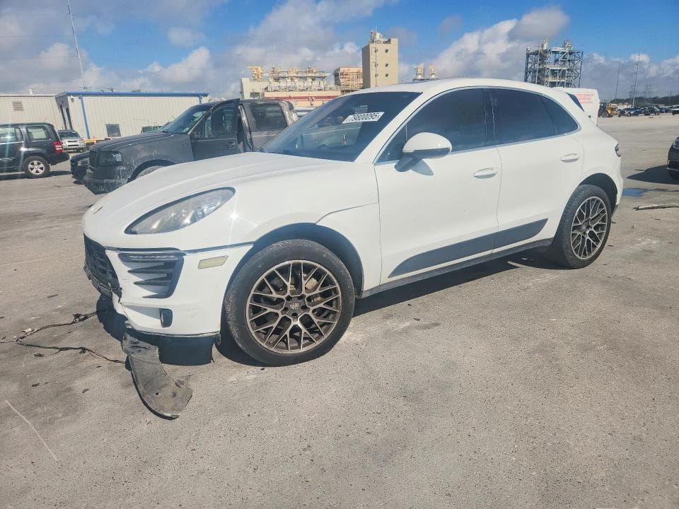 2015 Porsche Macan S