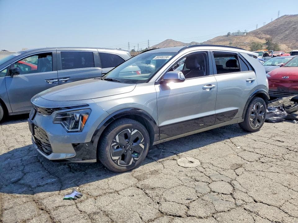 2023 KIA Niro Wind