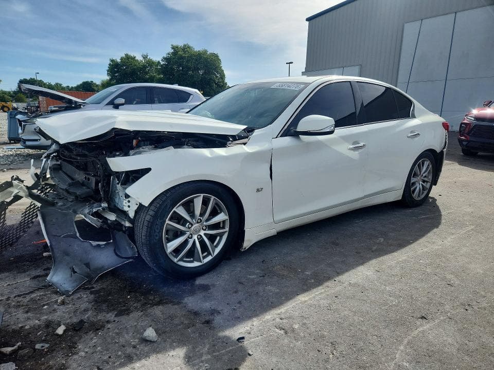 2014 Infiniti Q50 Base